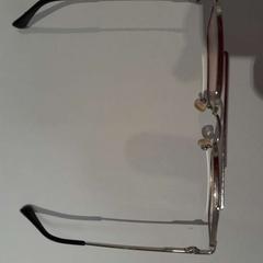 Lunette de soleil métal, a été signalé par TCL utilisant iLost