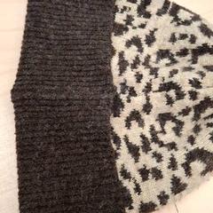 Bonnet rose, segons ha informat IKEA Lyon Grand Parilly mitjançant iLost