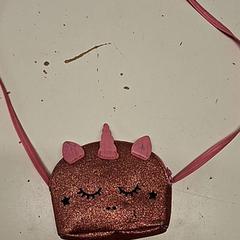 Bag Unicorn, som rapportert av Avonturenpark Hellendoorn ved bruk av iLost
