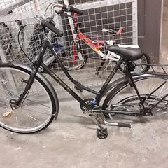 Bicikli Ranger Zwart, amint azt Fietsdepot Hasselt az iLost segítségével jelentette.