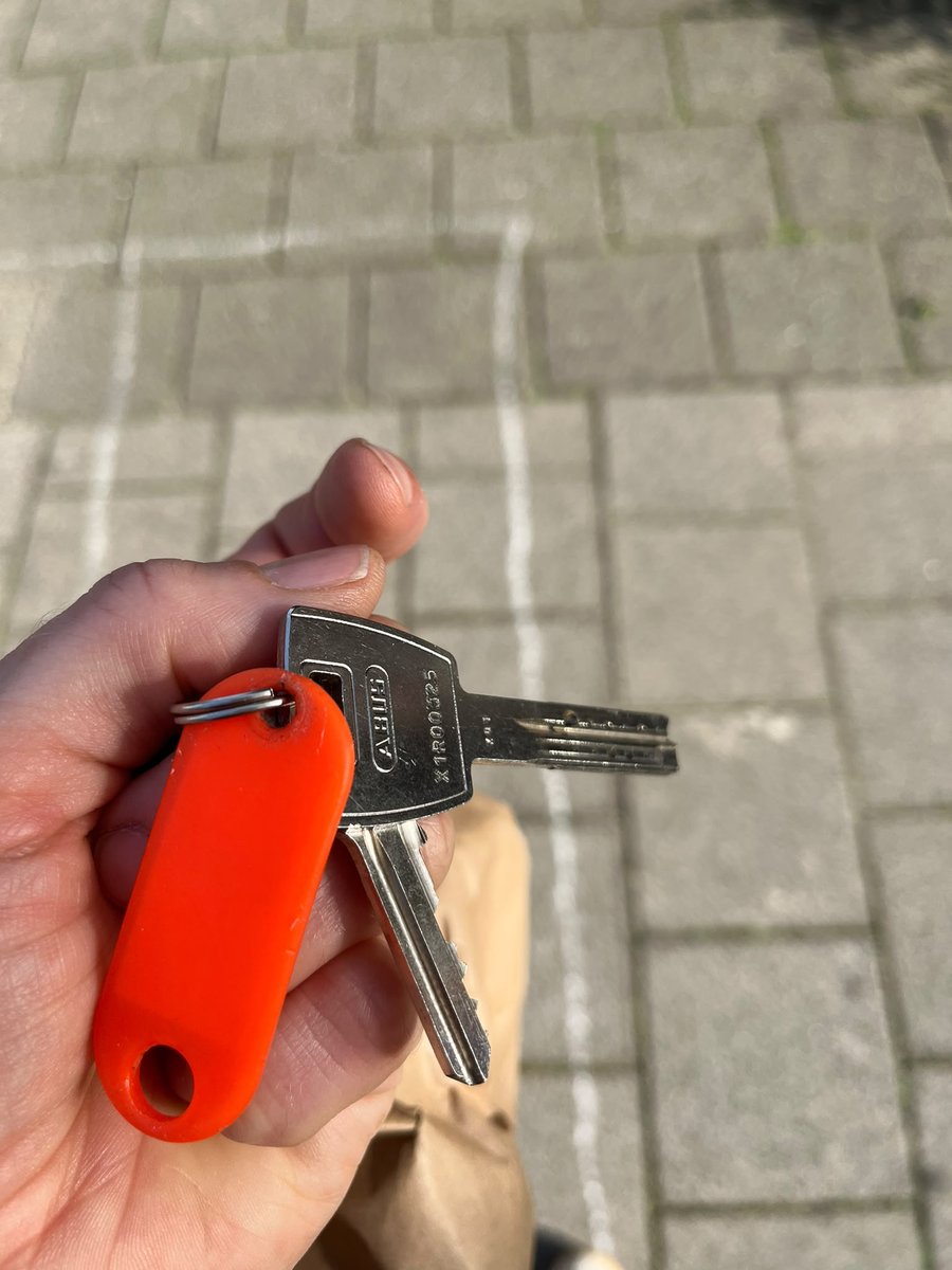 Sleutels Rode sleutelhanger, 2 sleutels
