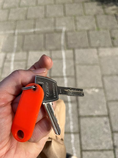 Sleutels Rode sleutelhanger, 2 sleutels