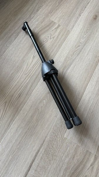 Trípode zwart met drie uitklapbare poten