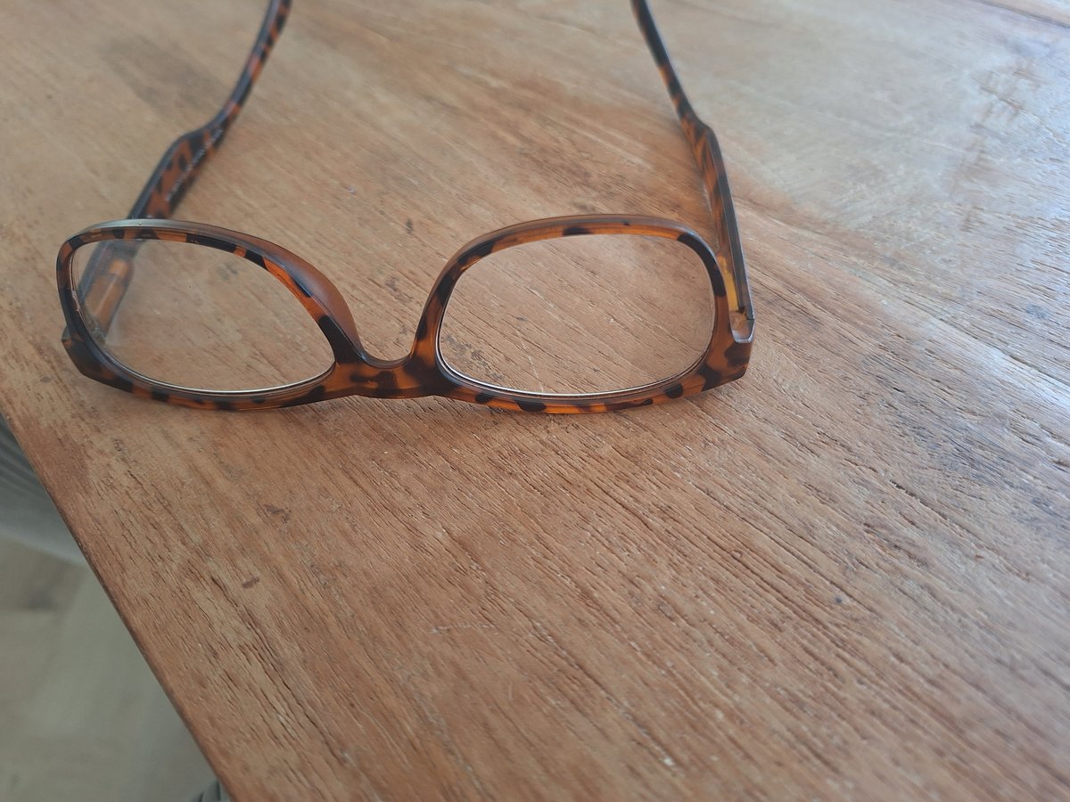 Glasses Bruin zwart gevlekt