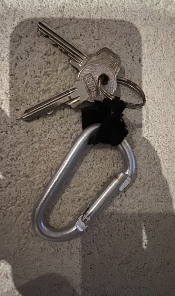 Keys Zilveren karabijnhaak met 2 sleutels
