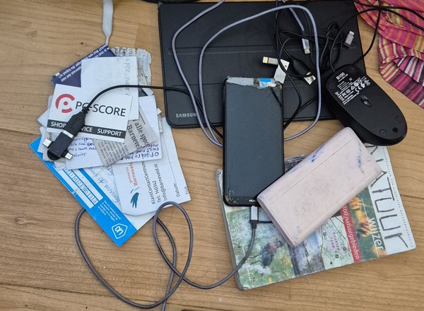 Gsm Ah tas gevonden